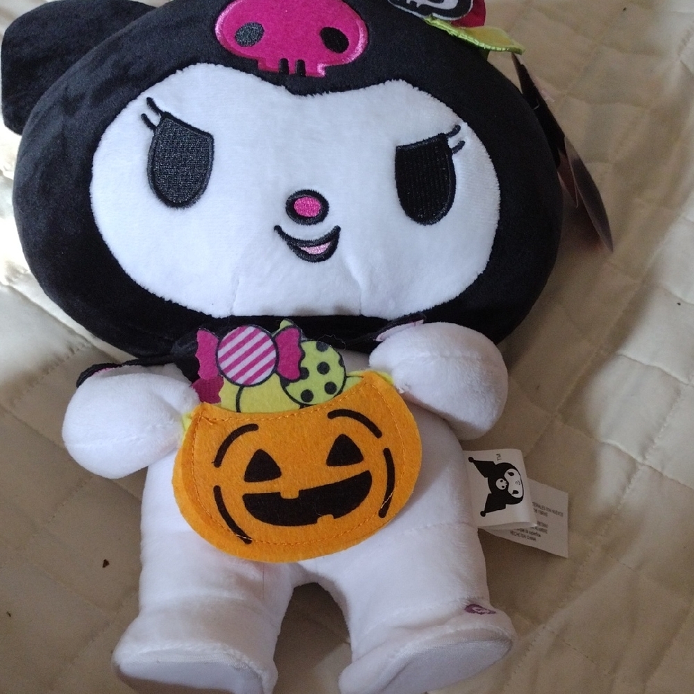 Hello Kitty's Friend Kudomi Black & White AnimatedPlush 14" Plays Music & Dances